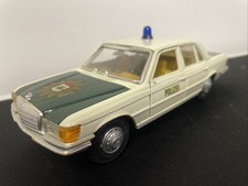 GAMA 1:24 Mercedes 350 SE -