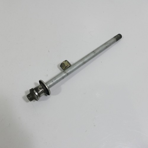 Suzuki 125 front - s,