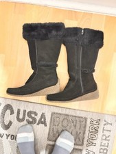 Warme Winterstiefel mit Keilabsatz – schwarz, Gr. 38, Kunstfell & Reißverschluss