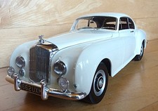 Minichamps 1954 beige Bentley