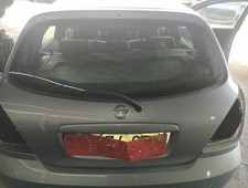heckklappe NISSAN ALMERA N16 E