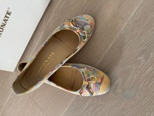 Brunate bunte Sommer-Ballerina