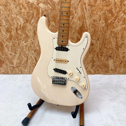 Greco 1970s stratocaster - stratocaster, se