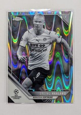 Erling Haaland 2021-22 Topps Chrome UCL Black & White RayWave Refractor BVB #200