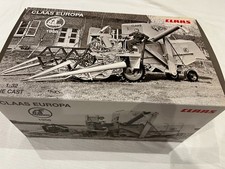 Claas Europa Mähdrescher 1:32