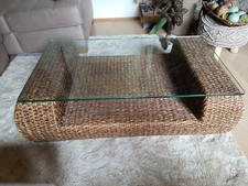 Couchtisch  Banana Leaf mit Glasplatte