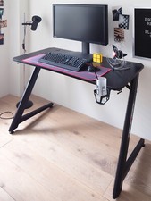 Schreibtisch Computertisch DX Racer Gaming Desk schwarz Getränkehalter Mousepad