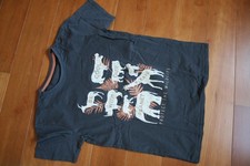 Vertbaudet T-Shirt 2er-Set Jungen- Größe 164 in olivgrün und dunkelbraun Afrika