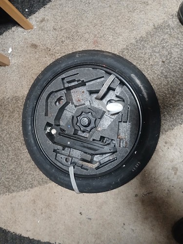 Audi golf v notrad - 8p,