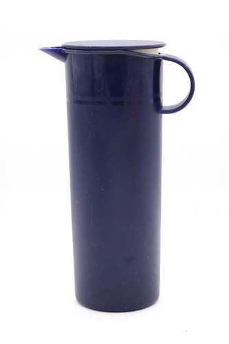 Tupperware kanne mit deckel - kanne, in