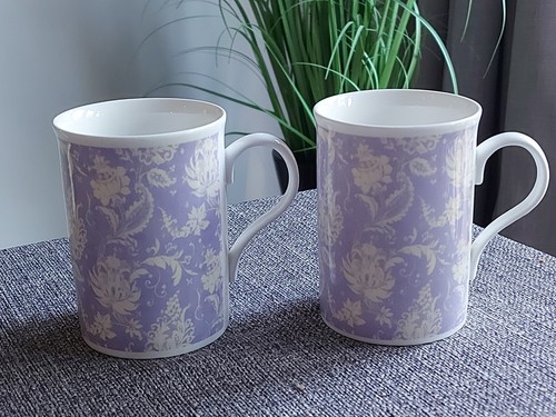 Laura ashley kelmscott - laura,