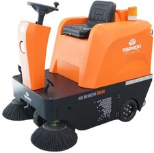 Daewoo DAS80 Aufsitz Kehrmaschine Reinigungsmaschine Akku Kehrwagen