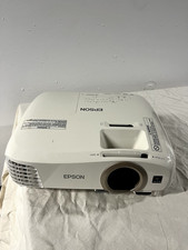 Beamer Epson EH-TW5300: voll
