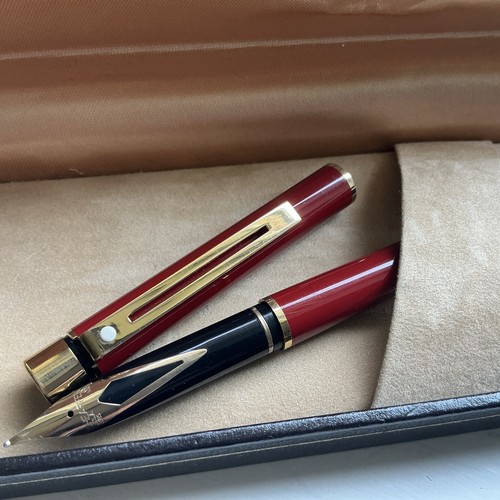 Sheaffer targa slim 1021 14k - targa,
