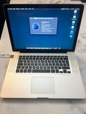 Apple MacBook Pro A1286 39,1 cm (15,4 Zoll) Laptop - MC118D/A (Juni, 2009)