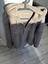 OYSHO modische Kapuzenjacke