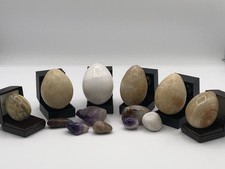 Sammlung von Natursteinen – poliert und roh – möglicher Onyx, Marmor, Amethyst