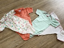 Paket 4 x Kurzarmbody Gr. 86/92 Mädchen Baby Body Papagino Kragen Blumen Streife