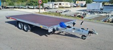 PKW-Anhänger Plattform