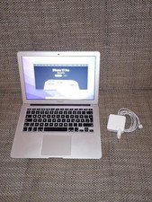 Apple MacBook Air 13,3 Zoll (128GB SSD, Intel Core i5 5. Gen., 1,8GHz, 8GB RAM)