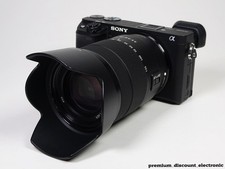 Sony Alpha A6400 + 18-135mm (SEL18135) Alpha 6400 Kamera 100 Auslös. "WIE NEU"