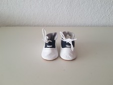 1 Paar Puppenschuhe