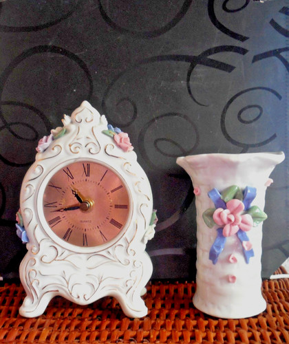 Set blumen vase und - set, tischuhr