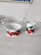 Arabia Kirsikka Sahnekännchen und Zuckerdose 