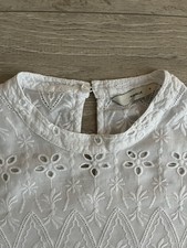 Bluse PIGALLE Lochstickerei weiß Lochmuster 34/36 XS S 