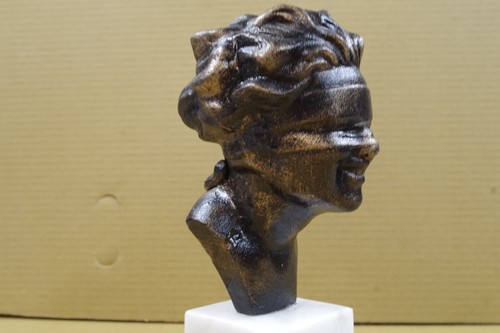 Gusseisen statue mit - gusseisen,