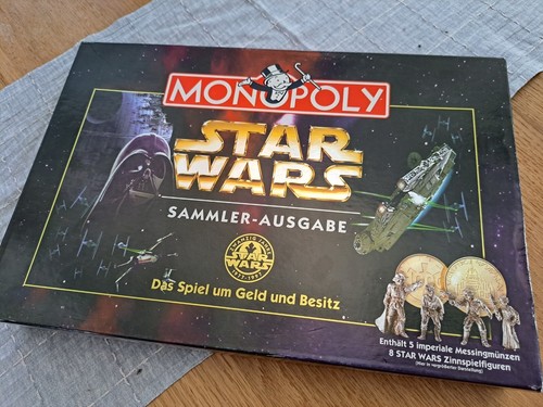 Star wars monopoly - star,