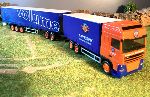 Herpa lkw gigaliner megaliner - lkw,