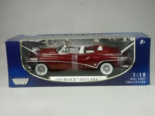 Motor Max 1/18 1953 Buick Skylark diecast 73129 in Box 132662