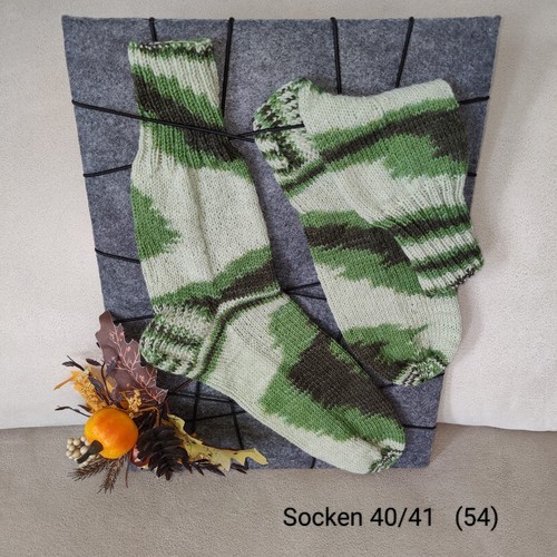 Handgestrickte wollsocken - ,