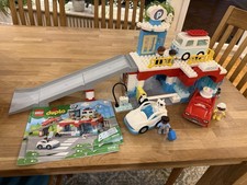Lego Duplo Parkhaus mit
