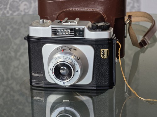 Vintage certo matic camera - vintage,