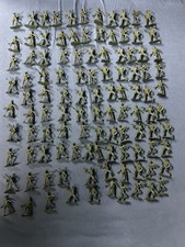 Plastik Soldaten mit Panzern