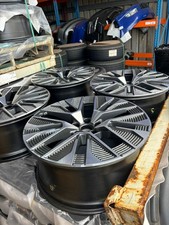 Satz Alufelgen 21 Zoll Neu! A6