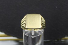Massiver Herrenring, Goldring, Siegelring aus 585er Gelbgold