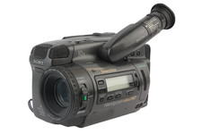 SONY CCD-TR2000E PAL Video Hi8