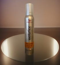 Wella Wellaflex Frizz Control