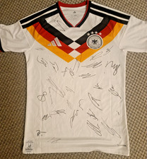 signiertes Deutschland Trikot