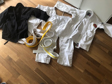 Judo Anzüge für Kinder - Jacken, Hose und Gürtel 