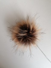 neue Braun mit schwarzen