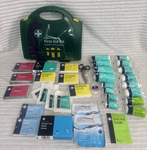 Erste hilfe set - erste-hilfe-set, am