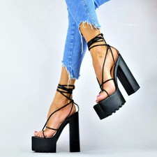 HIGH HEELS SANDALEN