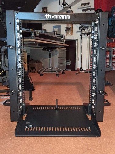 Studio side rack - rack, he