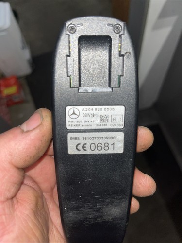 Mercedes bluetooth handy - mercedes,