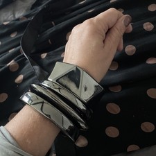 ZARA 🌸 Dunkelgrau schimmerndes ARMREIF SET 4tlg. eindrucksvoll GUTER ZUSTAND!