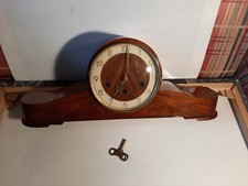 Tischuhr mit BigBen Schlag alle 15 Minuten, Funktion OK (ref 477)